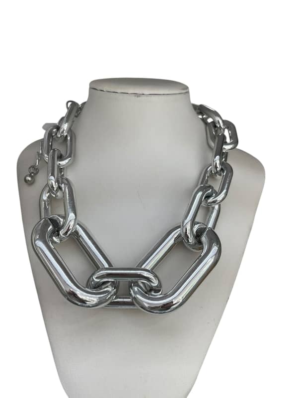 Collar Lu